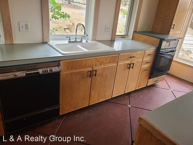 Building Photo - 3 br, 2 bath House - 4821 Hwy 15