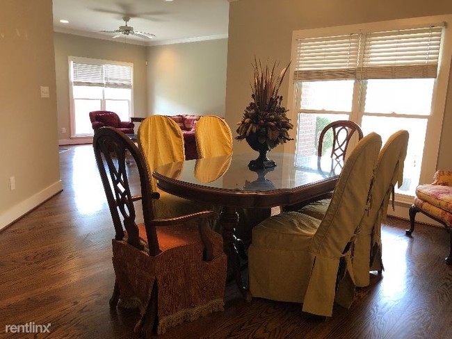 Foto del edificio - 3 br, 2 bath House - 244 Narrows drive