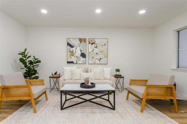 Foto del edificio - 5607 Harvest Hill Rd
