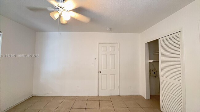 Foto del edificio - 4317 NE 21st Ave