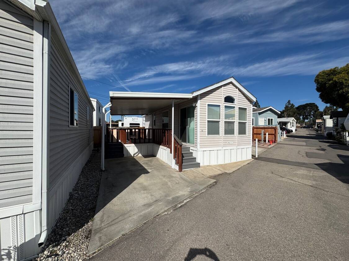 Foto principal - Cozy 1 Bedroom, 1 Bath Tiny Home Oasis in ...