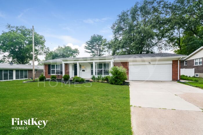 Primary Photo - 13825 Invicta Drive