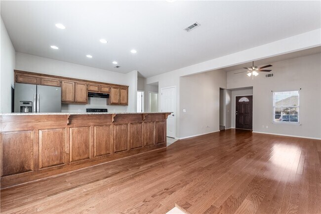 Foto del edificio - 3005 SW Deerfield Blvd