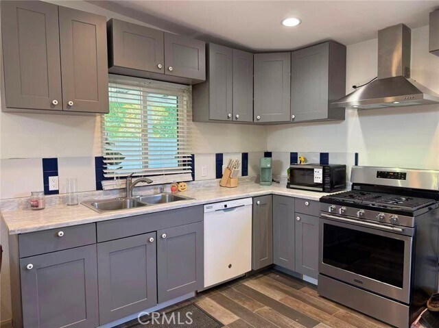 Foto del edificio - 9 Eccelstone Cir