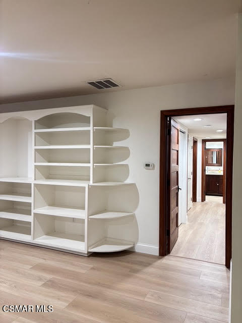 Building Photo - 161 Teasdale St