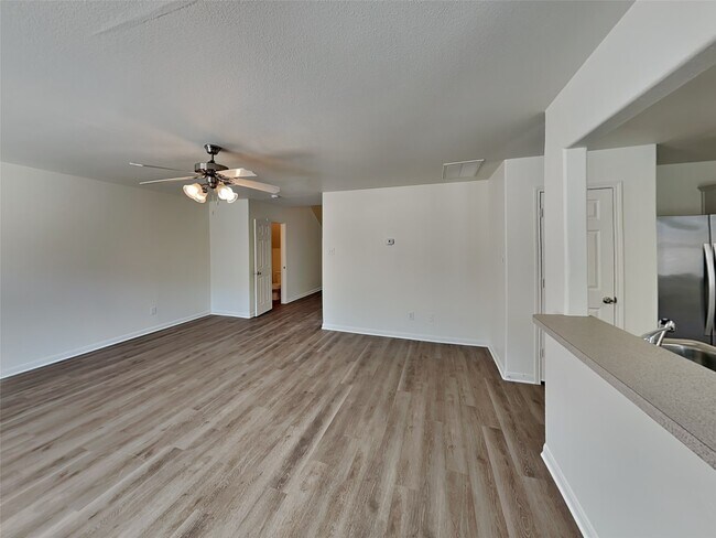 Foto del edificio - 4519 Nueces River Loop