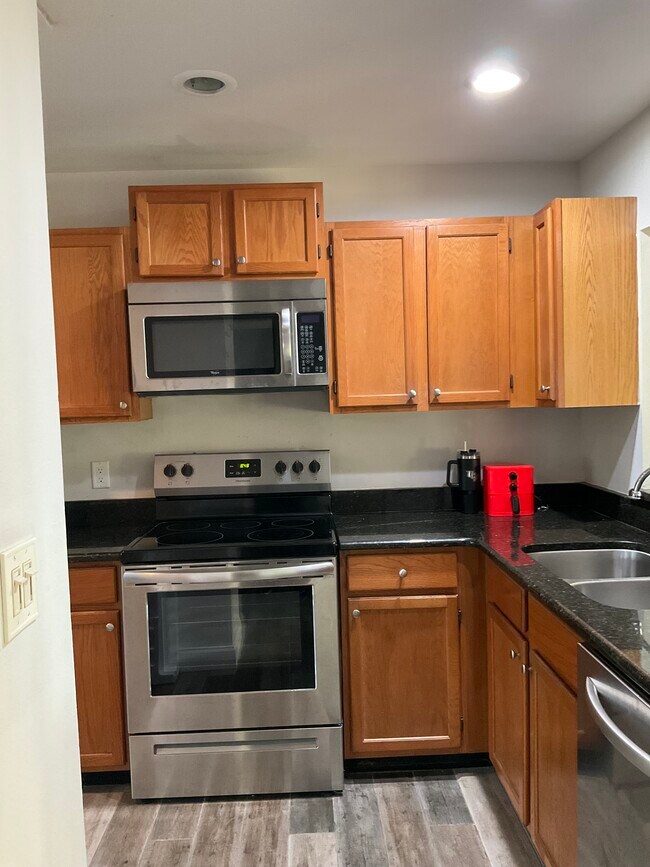 Foto del edificio - 9532 Darien Ave