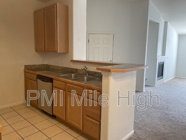 Building Photo - 2855 Blue Sky Cir