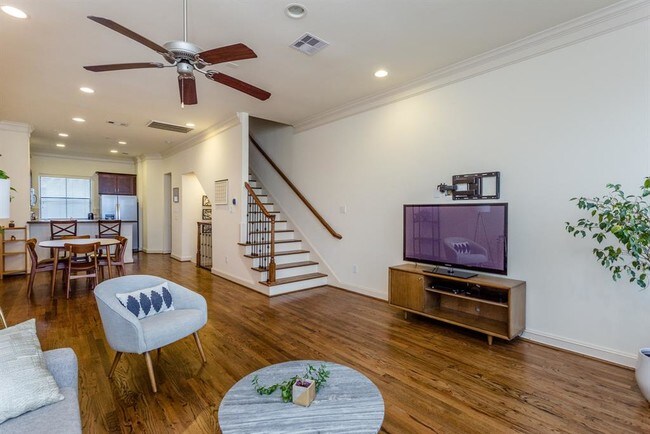Foto del edificio - 9431 Fannin St