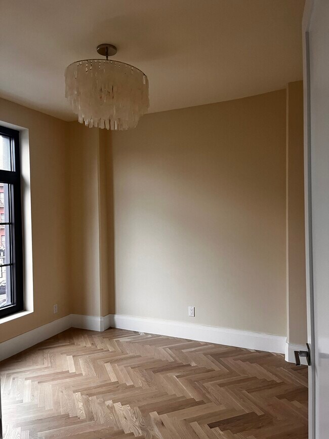bedroom 3 - 300 W 122nd St