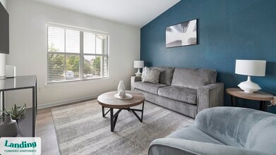 Building Photo - 210 Hillwood Blvd