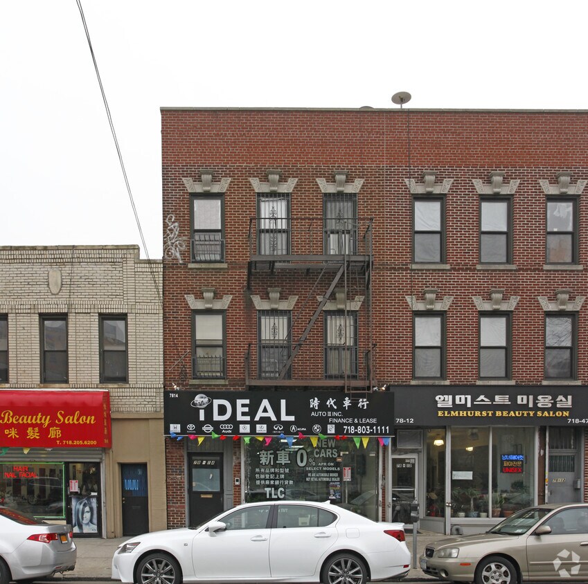 Foto del edificio - 78-14 Woodside Ave