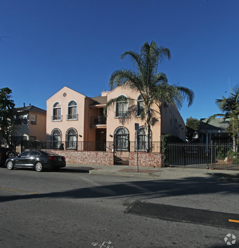 Building Photo - Edgemont Apartments