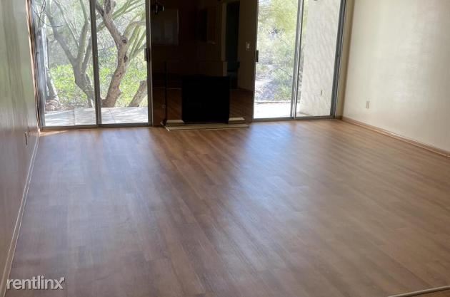 Foto del edificio - 2 br, 2 bath Townhome - 4558 E Sunrise Dr