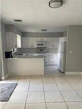 Building Photo - 4905 Alder Dr
