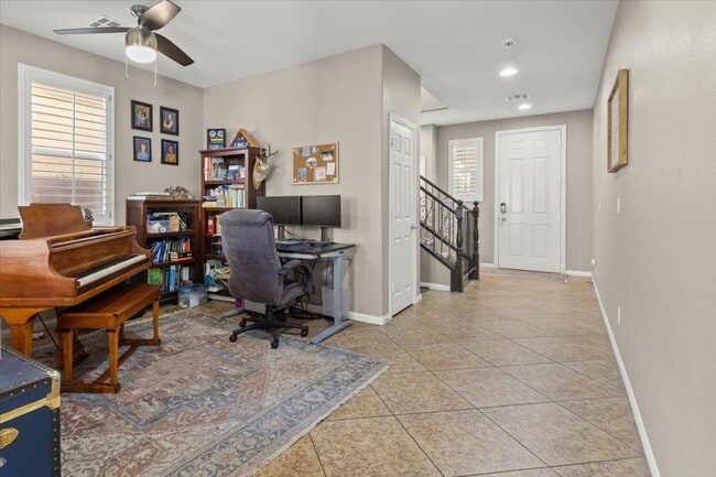 Foto del edificio - 3 bedroom Home in Summerlin with a Large B...