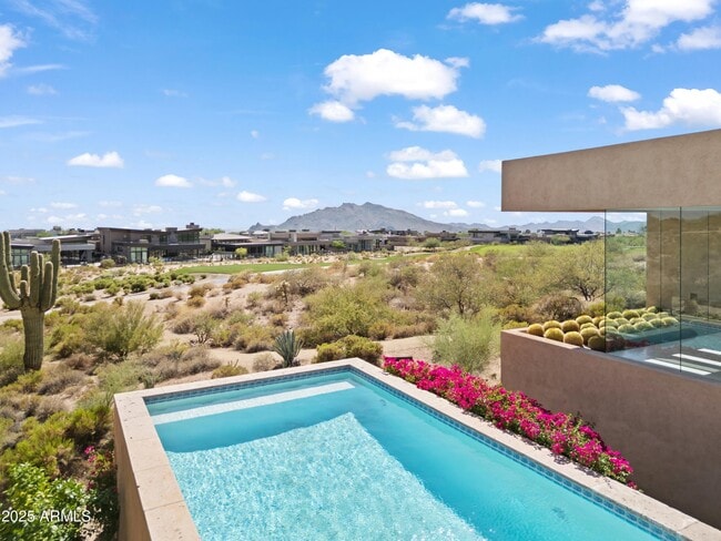 Building Photo - 9191 E Happy Hollow Dr