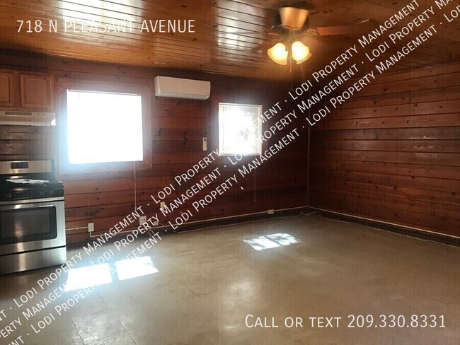 Foto del edificio - 718 N Pleasant Ave