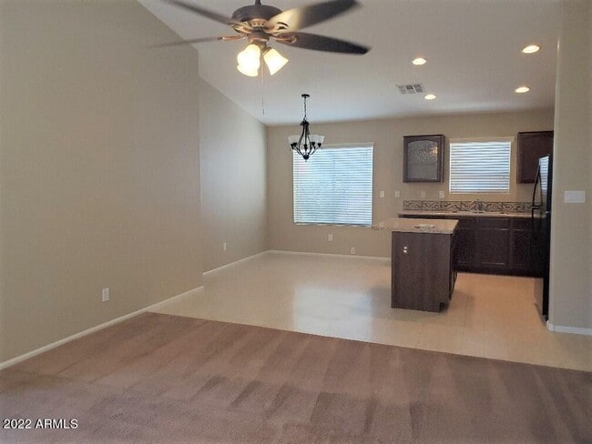 Building Photo - 29445 N Pyrite Ln