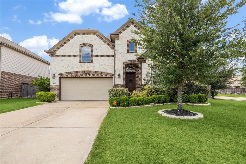 Foto principal - 10943 Sarah Bluff Ln
