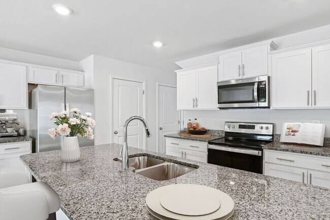 Foto del edificio - 5612 Harrison Trace Dr