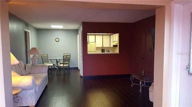 Building Photo - 4832 Jasper Dr