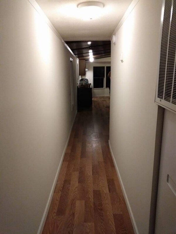Foto del edificio - 1587 Goss Dr
