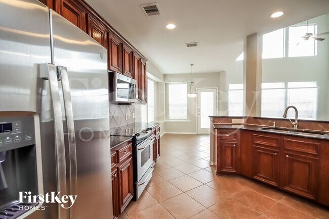 Foto del edificio - 7407 Pony Creek