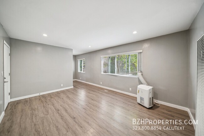 Foto del edificio - 252 S New Hampshire Ave