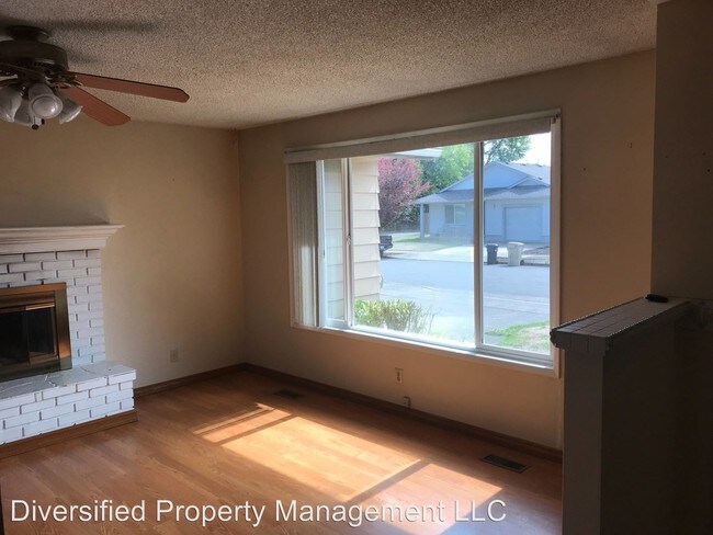 Building Photo - 4 br, 3 bath House - 3205 16th Av SE