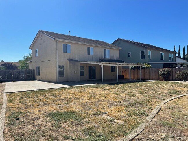 Building Photo - 2207 Sterns Place - 4br/2.5ba