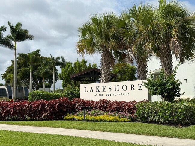 Foto del edificio - 4303 Hammock Grove Dr