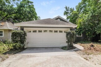 Building Photo - 31074 Lochmore Cir