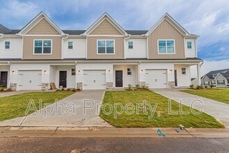 Building Photo - 6 Apricot Ln