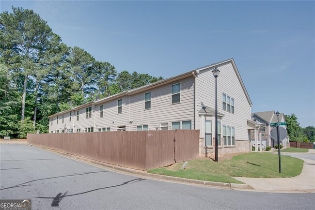 Building Photo - 2263 Spicy Pine Dr
