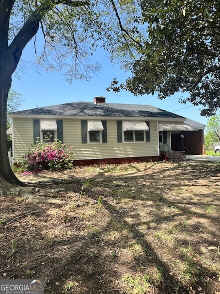 Foto principal - 201 Meadowdale Dr