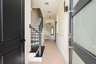 Building Photo - 3839 Noah St