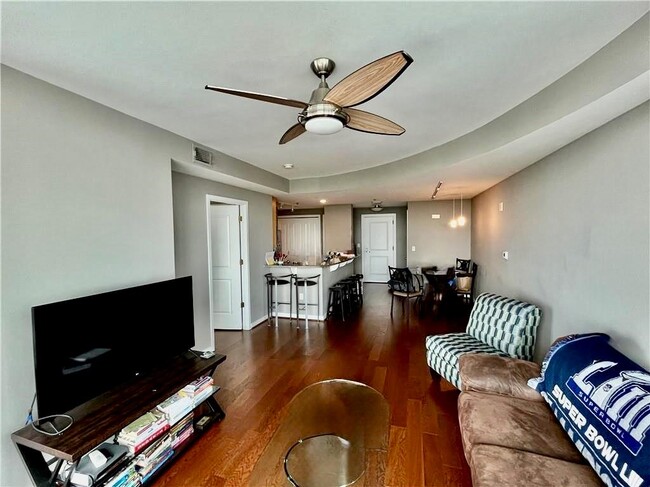 Foto del edificio - 3338 Peachtree Rd NE