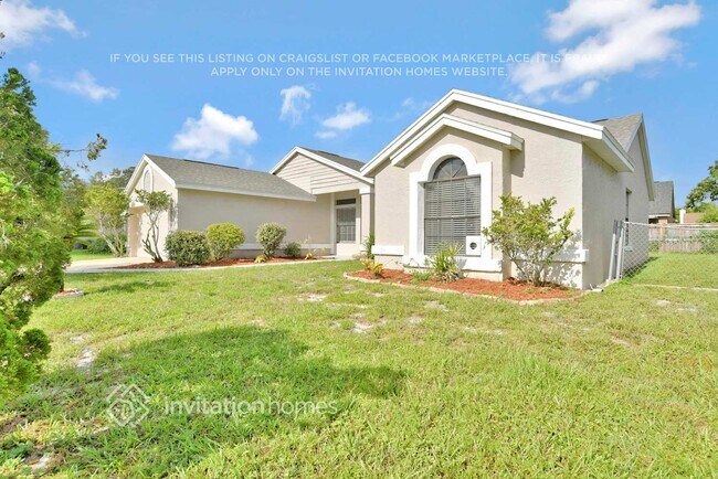 Foto del edificio - 3322 Spotted Fawn Dr