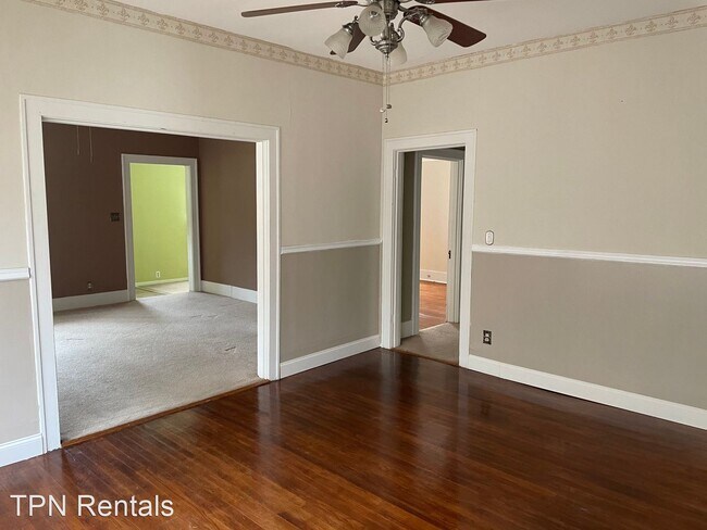 Foto del edificio - 3 br, 1 bath House - 243 Washington St