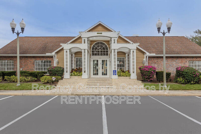 Foto del edificio - 4225 Thornbriar Ln
