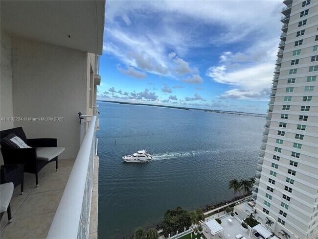 Foto del edificio - 770 Claughton Island Dr