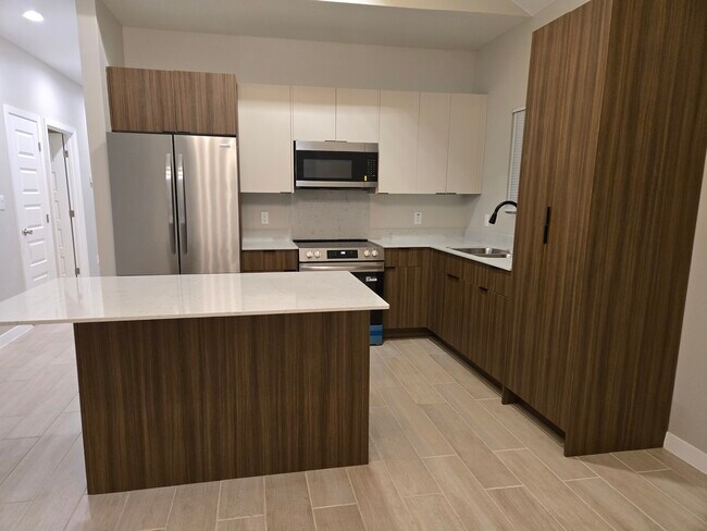 Foto del edificio - 705 Deanne Dr