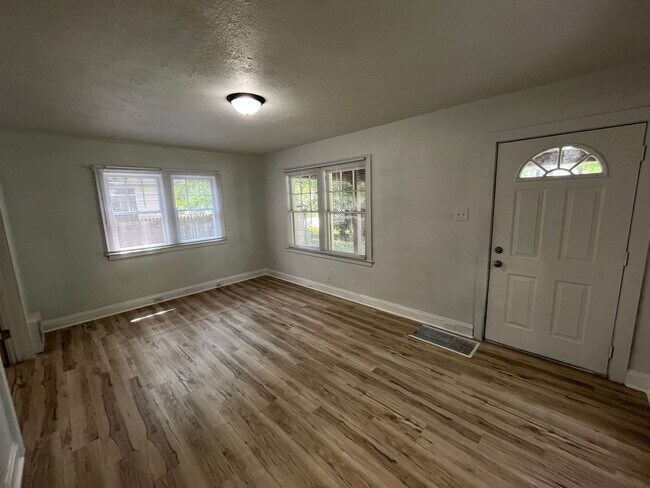 Foto del edificio - 1606 O'Brien St