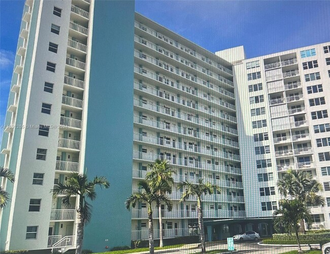 Foto del edificio - 201 N Ocean Blvd