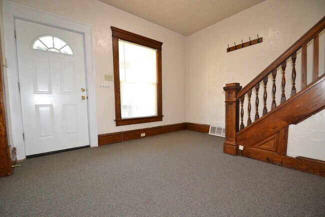 Building Photo - 230 Wheeler St