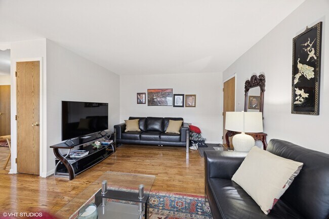 Foto del edificio - 205 Circle Ave