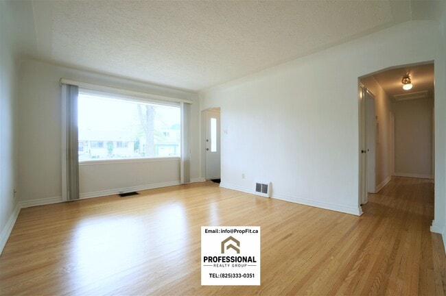 Building Photo - 14604 110A Av NW