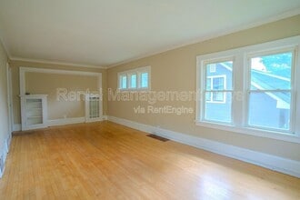 Building Photo - 4126 N Girard Ave