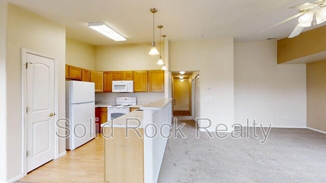 Building Photo - 1577 Monterey Rd